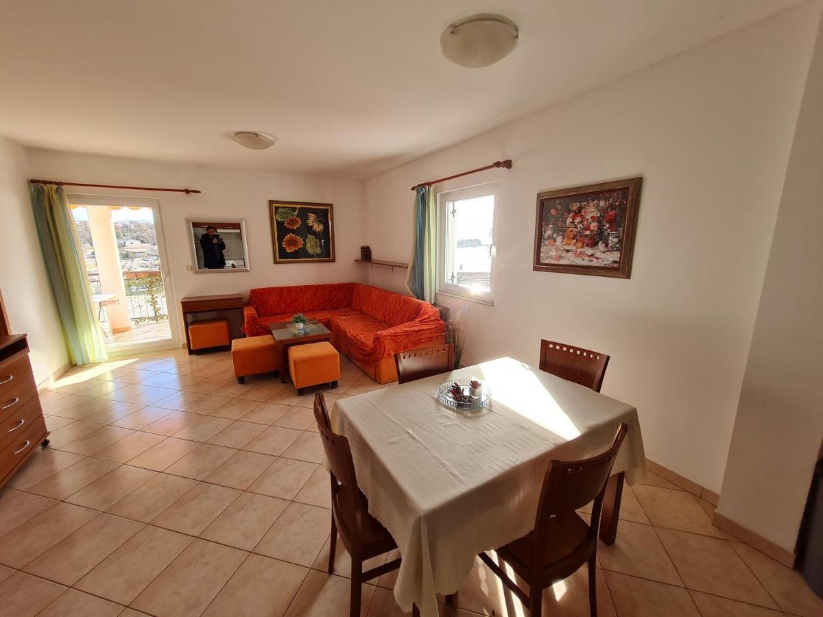 Apartments Spert Umag Exterior foto